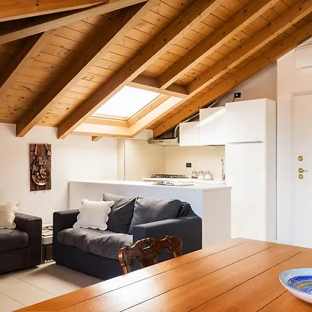 Castelli Apartment Lake Como